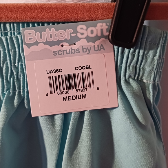 Butter-Soft by UA Scrub Pants - NIP - M - Picture 3 of 12